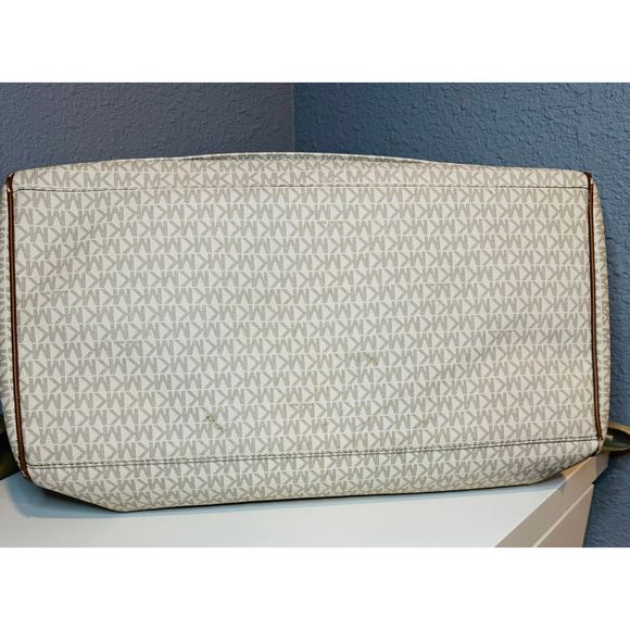 Michael Kors Jet Set Signature Duffle Bag - Monogram MK Logo - Picture 10 of 12